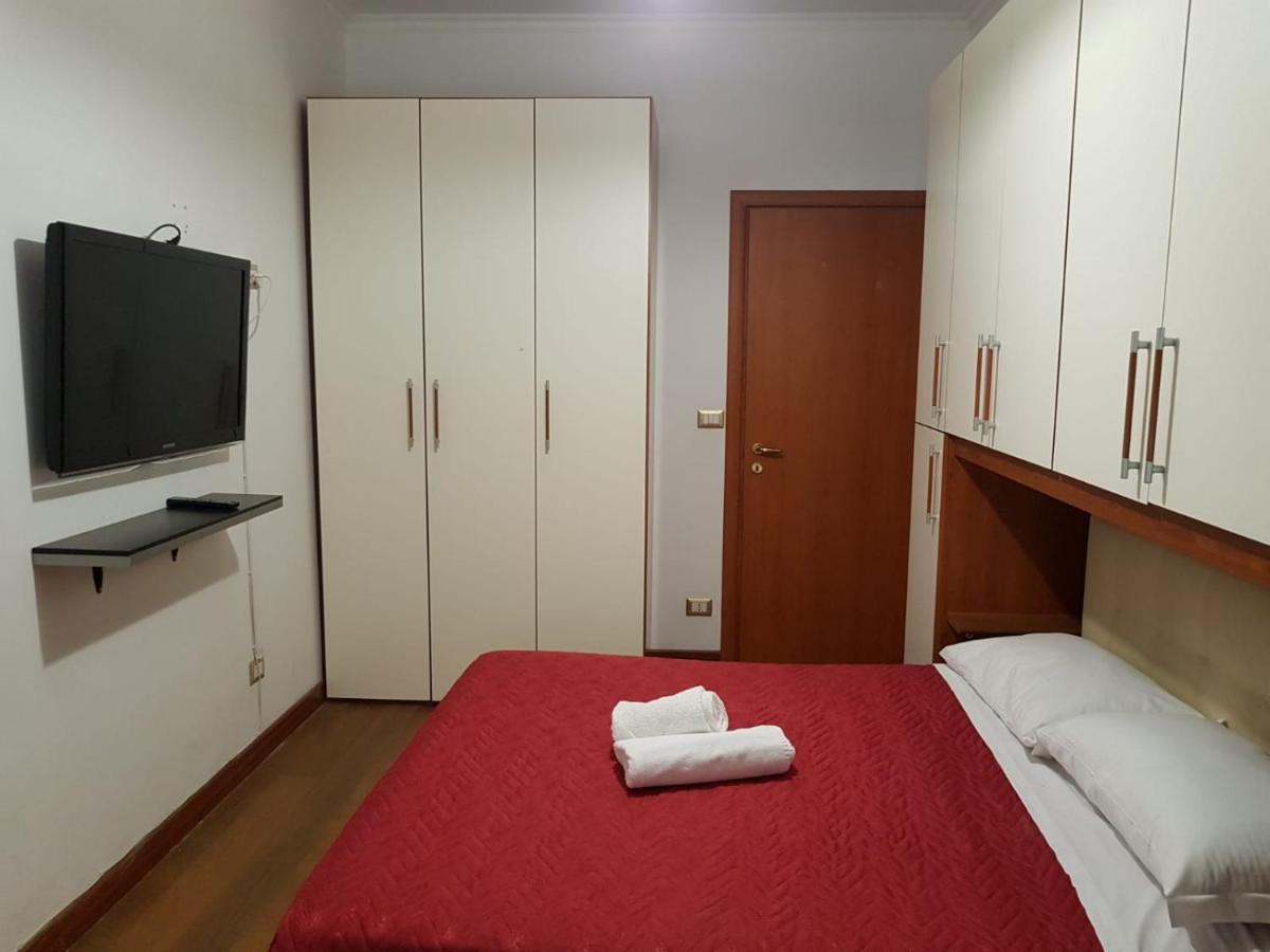 B&B Domus Ubaldi Rome Extérieur photo